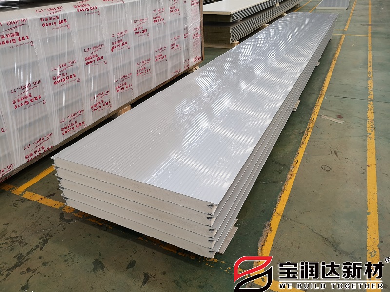 聚氨酯復(fù)合墻面板