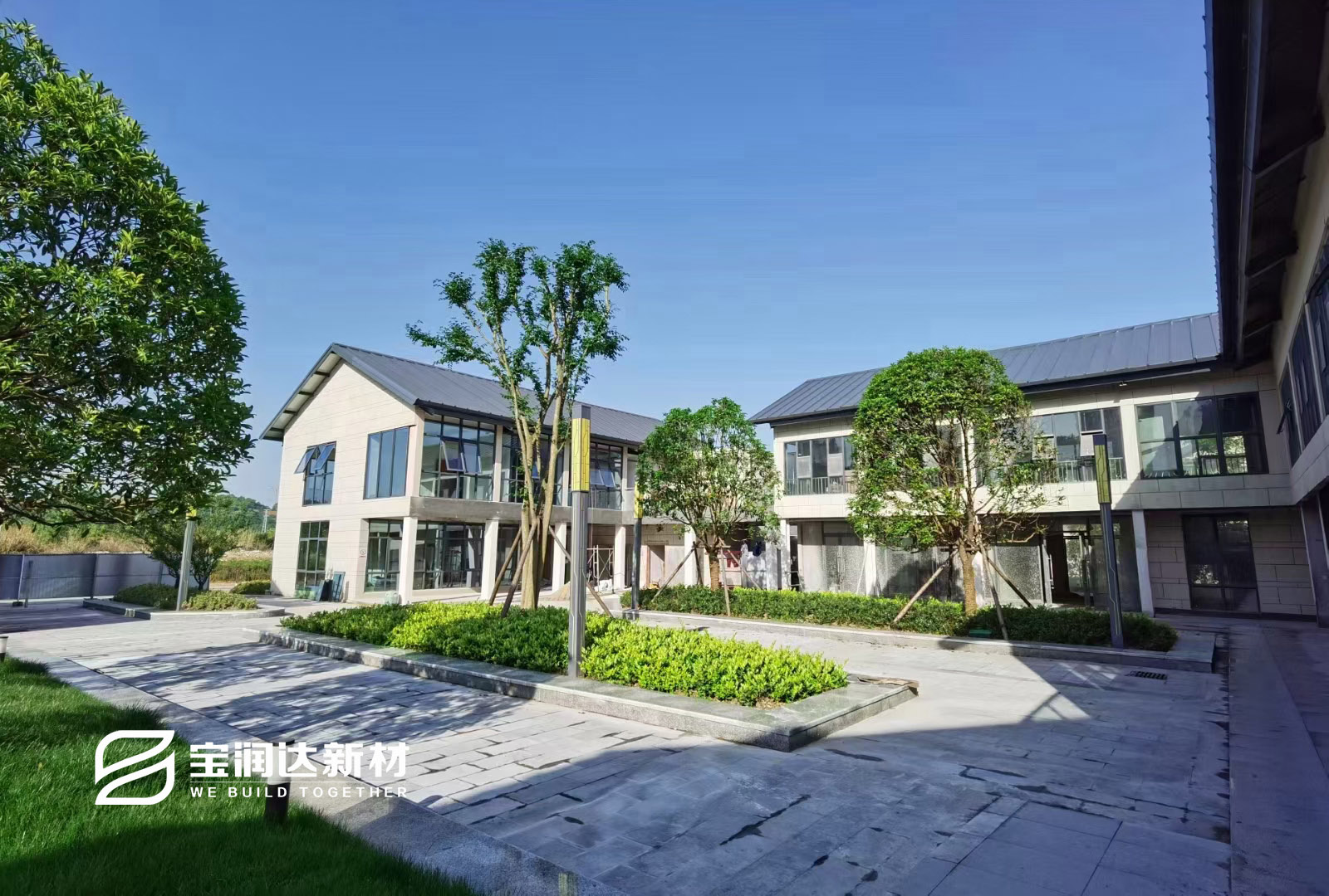 三峽宜昌大數(shù)據(jù)產(chǎn)業(yè)園圓滿(mǎn)完工，寶潤(rùn)達(dá)聚氨酯復(fù)合板產(chǎn)品又添力作
